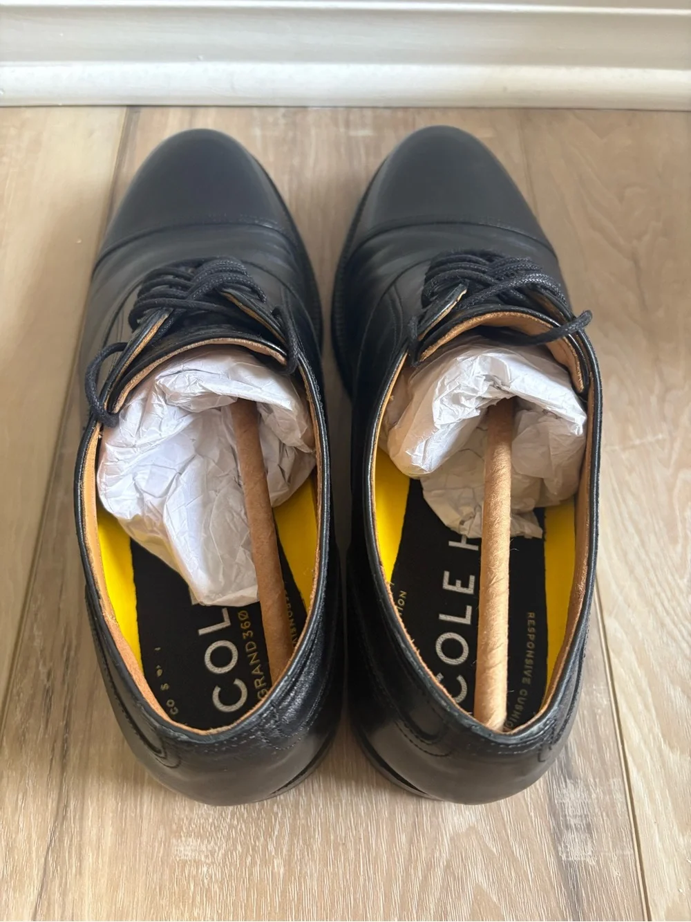 Cole Haan Black Leather Cap-Toe Derby Dress Shoes